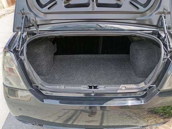 FORD-FIESTA-2012