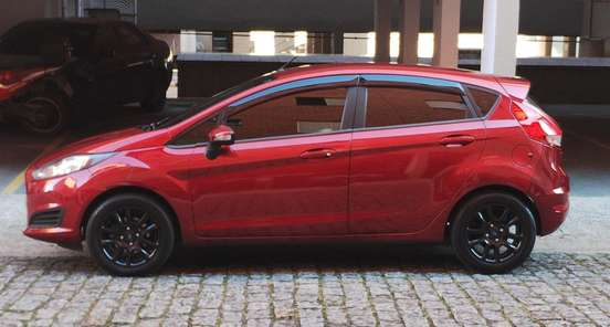 FORD-FIESTA-2016