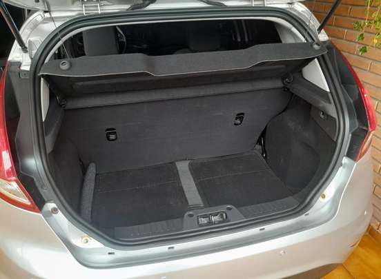 FORD-FIESTA-2015