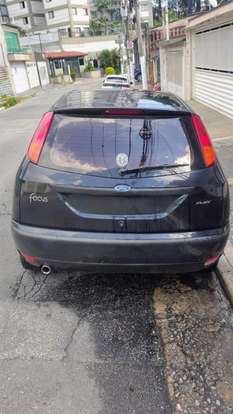 FORD-FOCUS-2008