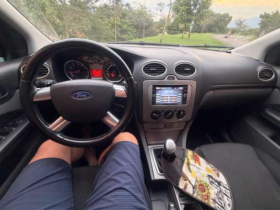 FORD-FOCUS-2.0 GLX 16V FLEX 4P MANUAL FORD-FOCUS-2010