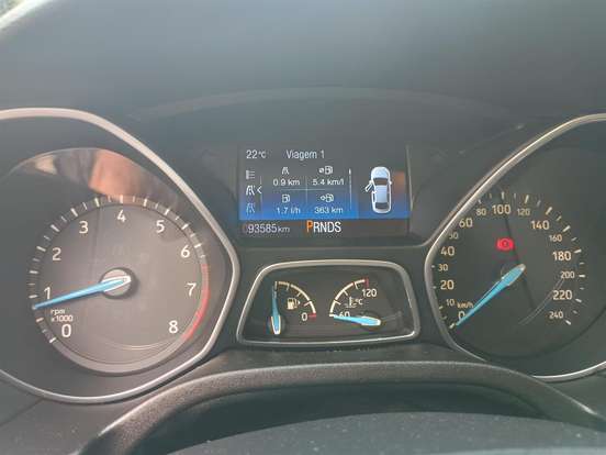 FORD-FOCUS-2016