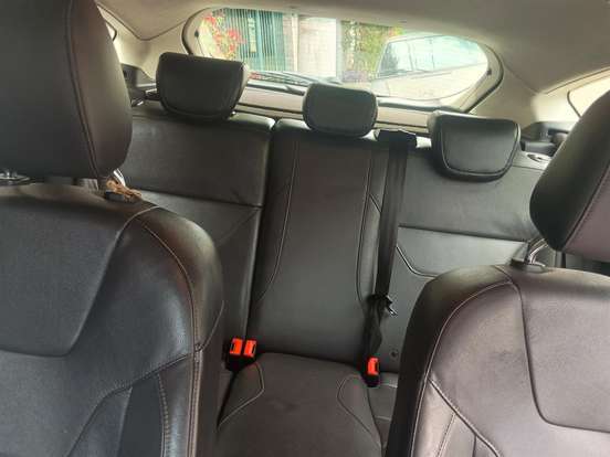 FORD-FOCUS-2.0 SE PLUS 16V FLEX 4P POWERSHIFT FORD-FOCUS-2016