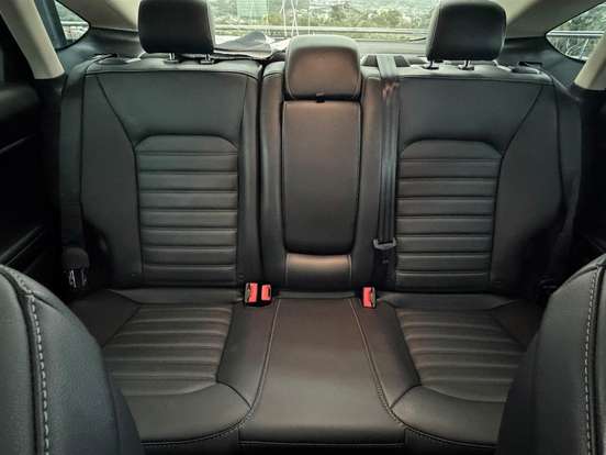 FORD-FUSION-2.0 SEL 16V GASOLINA 4P AUTOMÁTICO FORD-FUSION-2018