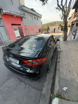 FORD-FUSION-2013