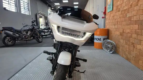 HARLEY-DAVIDSON-ROAD GLIDE-2025