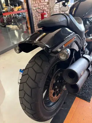 HARLEY-DAVIDSON-SOFTAIL FAT BOB 114-2024