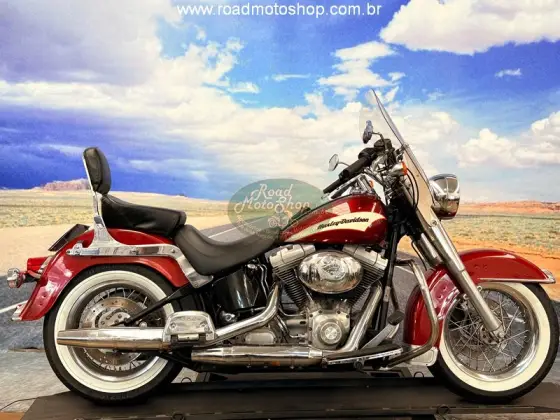 HARLEY-DAVIDSON SOFTAIL HERITAGE CUSTOM 