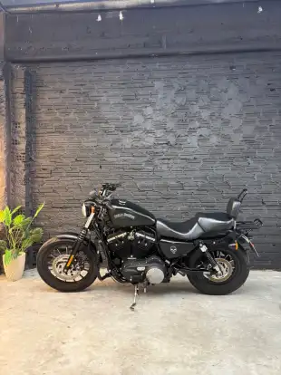 HARLEY-DAVIDSON-SPORTSTER XL 883N IRON-2015