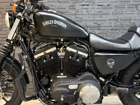 HARLEY-DAVIDSON-SPORTSTER XL 883N IRON HARLEY-DAVIDSON-SPORTSTER XL 883N IRON-2015