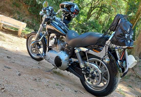 HARLEY-DAVIDSON-DYNA SUPER GLIDE-2009