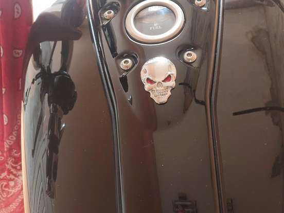 HARLEY-DAVIDSON-DYNA SUPER GLIDE HARLEY-DAVIDSON-DYNA SUPER GLIDE-2009