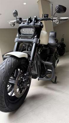 HARLEY-DAVIDSON-SOFTAIL FAT BOB 107-2019