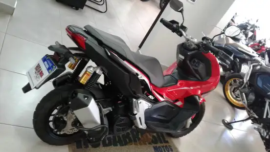 HONDA-ADV-2022