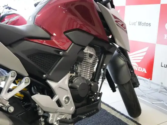 HONDA-CB 300F TWISTER ABS HONDA-CB 300F TWISTER ABS-2025