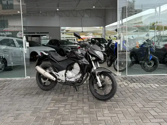 HONDA-CB 300R-2013