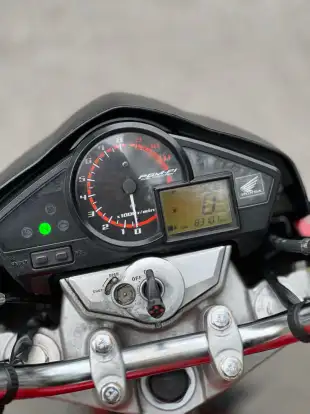 HONDA-CB 300R-2013