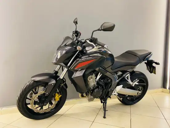 HONDA-CB 650 F-2015
