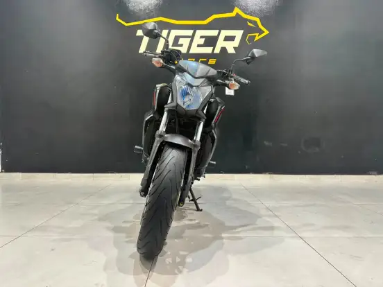 HONDA-CB 650 F HONDA-CB 650 F-2015