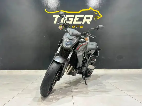 HONDA-CB 650 F-2015