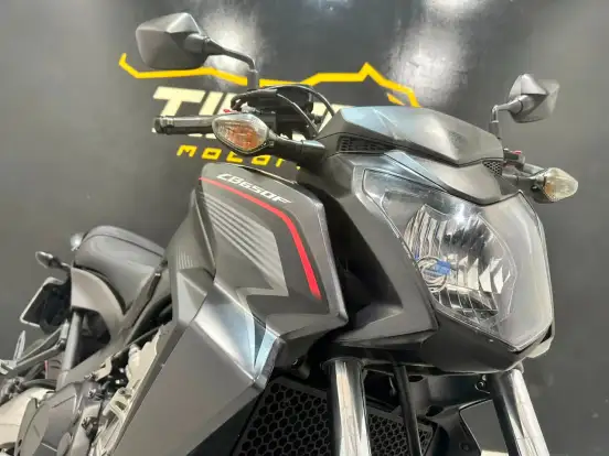 HONDA-CB 650 F HONDA-CB 650 F-2015