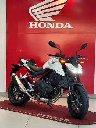 HONDA CB 750 HORNET 