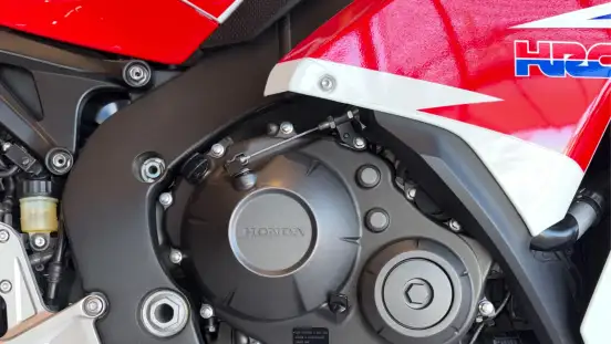 HONDA-CBR 1000RR FIREBLADE-2015