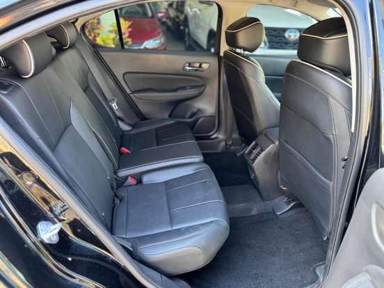 HONDA-CITY-1.5 i-VTEC FLEX HATCH EXL CVT HONDA-CITY-2025