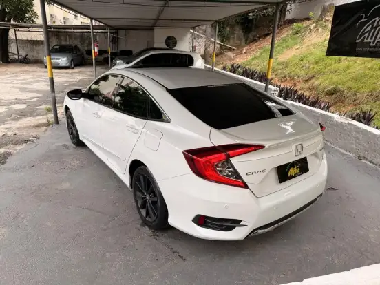 HONDA-CIVIC-2021