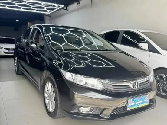 HONDA-CIVIC-1.8 LXS 16V FLEX 4P AUTOMÁTICO HONDA-CIVIC-2013