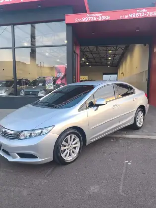 HONDA CIVIC 1.8 LXS 16V FLEX 4P MANUAL