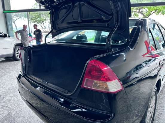 HONDA-CIVIC-2005