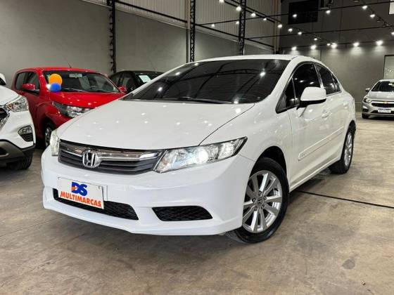 HONDA CIVIC 1.8 LXS 16V FLEX 4P AUTOMÁTICO