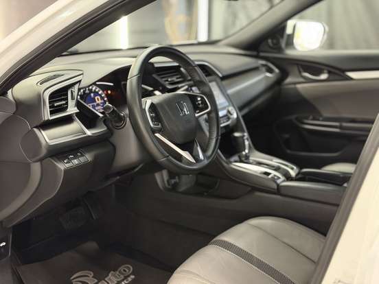 HONDA-CIVIC-2021