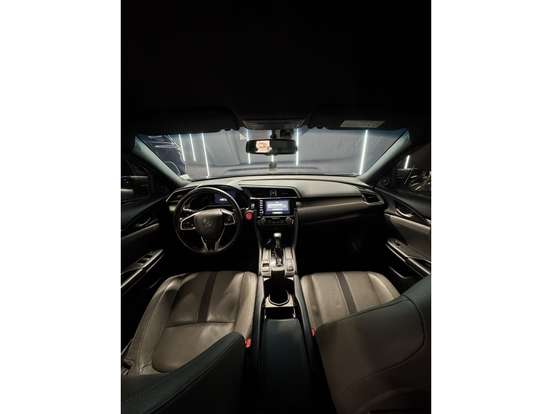 HONDA-CIVIC-2021