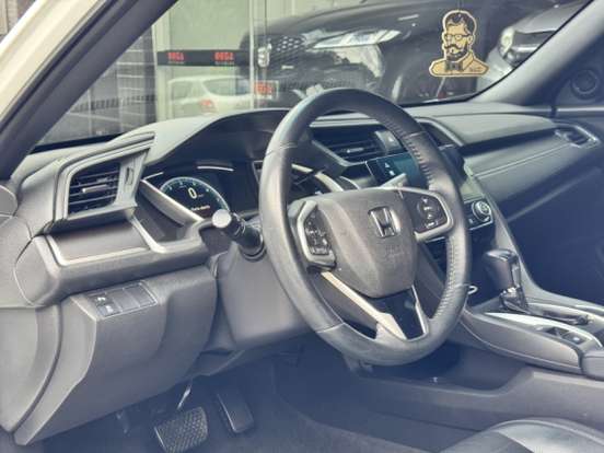 HONDA-CIVIC-2018
