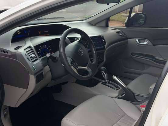 HONDA-CIVIC-2.0 LXR 16V FLEX 4P AUTOMÁTICO HONDA-CIVIC-2013