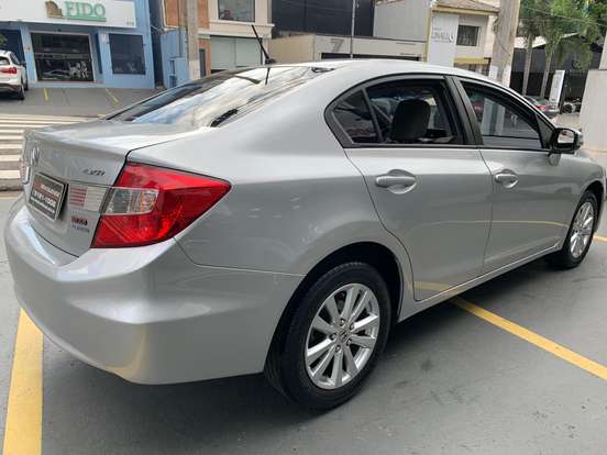HONDA-CIVIC-2.0 LXR 16V FLEX 4P AUTOMÁTICO HONDA-CIVIC-2013