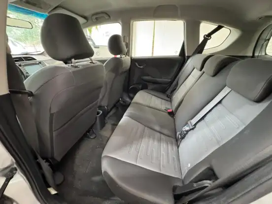HONDA-FIT-2013