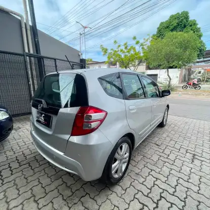 HONDA-FIT-2012