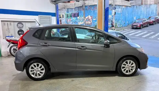 HONDA-FIT-2017