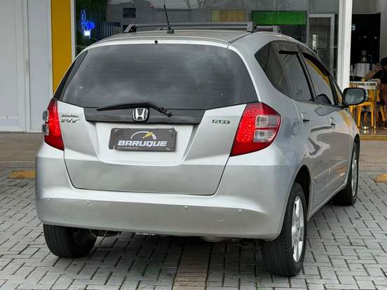 HONDA-FIT-2010
