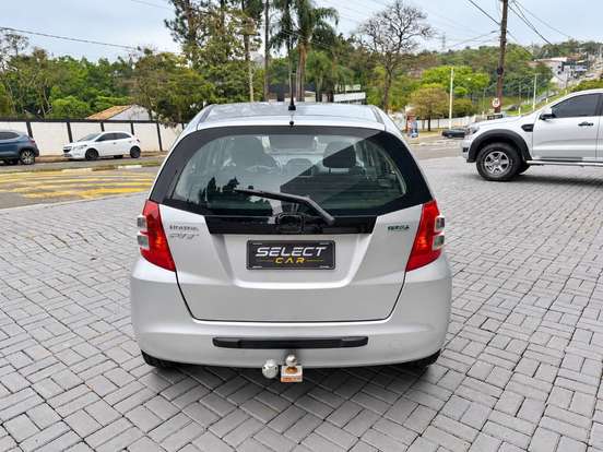 HONDA-FIT-1.4 LX 16V FLEX 4P MANUAL HONDA-FIT-2009