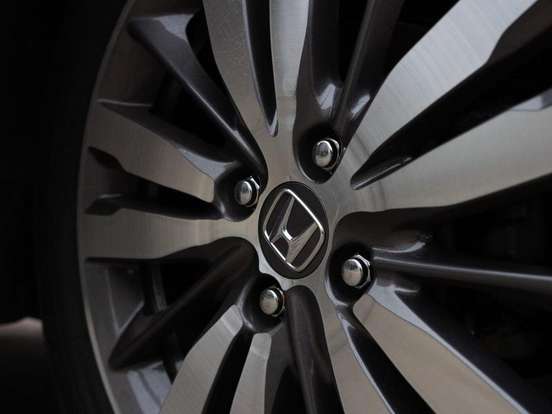 HONDA-FIT-2015