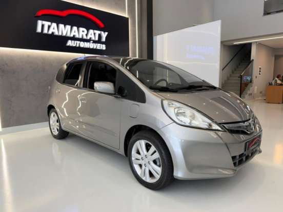 HONDA-FIT-2013
