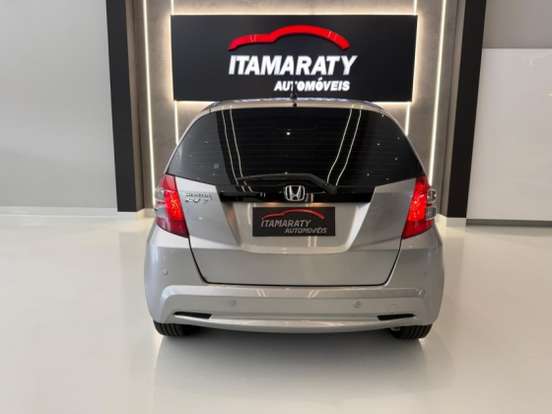 HONDA-FIT-2013