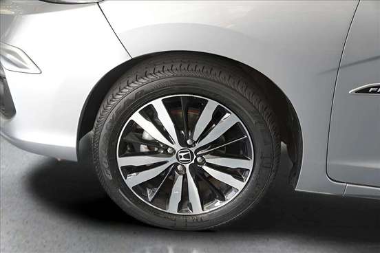 HONDA-FIT-2020
