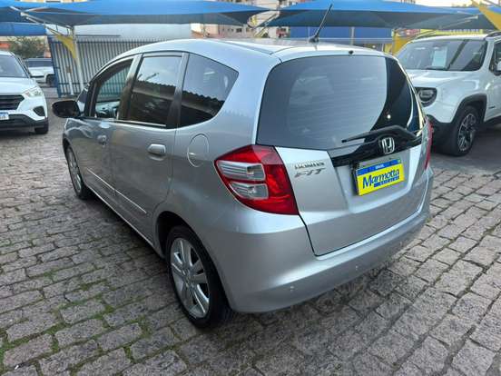 HONDA-FIT-2009