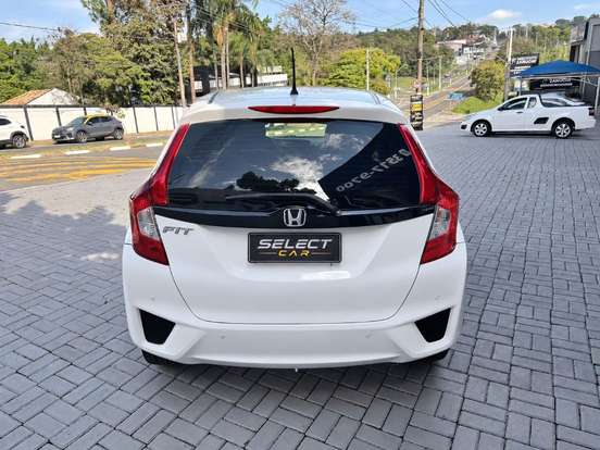 HONDA-FIT-2016