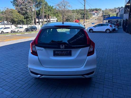 HONDA-FIT-2017